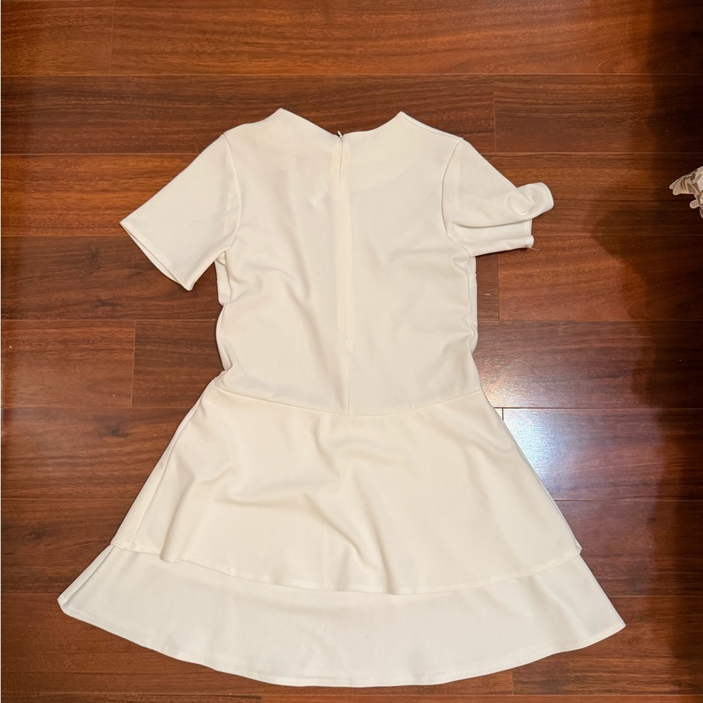 BASIC WHITE DRESS! Graduation - Picture 2 of 3